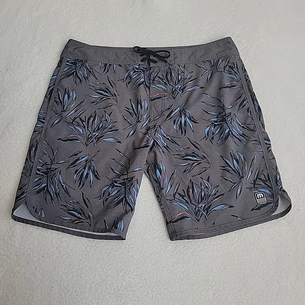 Travis Mathew Mens Swim Trunks Board Shorts 38 Floral All Over Print Grey
